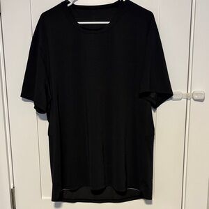 lululemon athletica Black Short Sleeve Tee